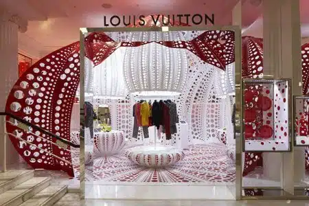 Louis Vuitton. Selfbridges, Londres. Yayoi Kusama