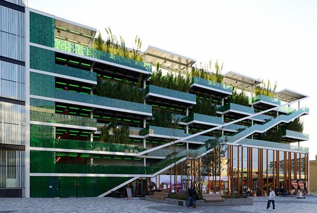 Kunstcluster. Maderas americanas para un teatro-auditorio en Nieuwegein (Países Bajos)