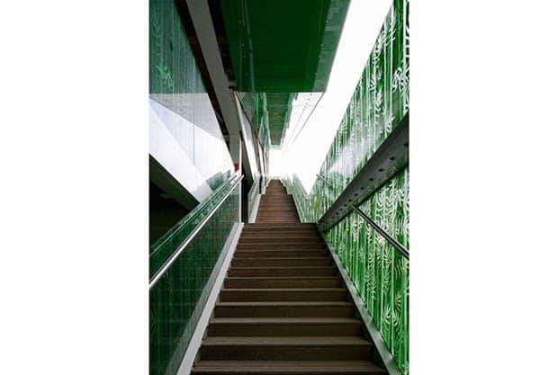 Kunstcluster. Maderas americanas para un teatro-auditorio en Nieuwegein (Países Bajos)