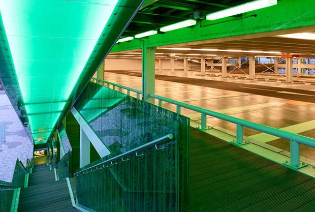 Kunstcluster. Maderas americanas para un teatro-auditorio en Nieuwegein (Países Bajos)
