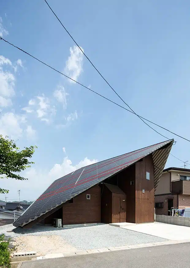 exterior de la rain shelter house, Casa en Japón. ROOM Diseño