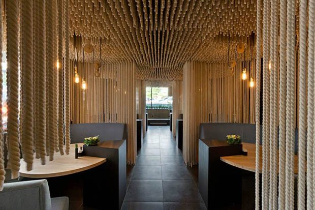 Restaurante Odessa, Kiev. 30km de cuerda por YOD Design Lab