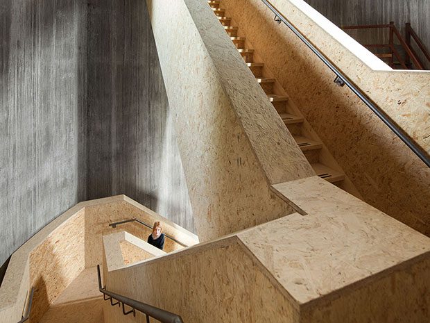 Intervención en la Dutch Water Tower de Zecc Architecten