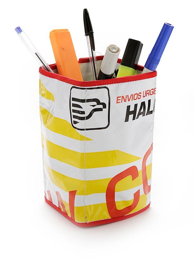 160.000 bolsas y un destino. Concurso de diseño español de Diseño y Reciclaje con bolsas de Halcourier