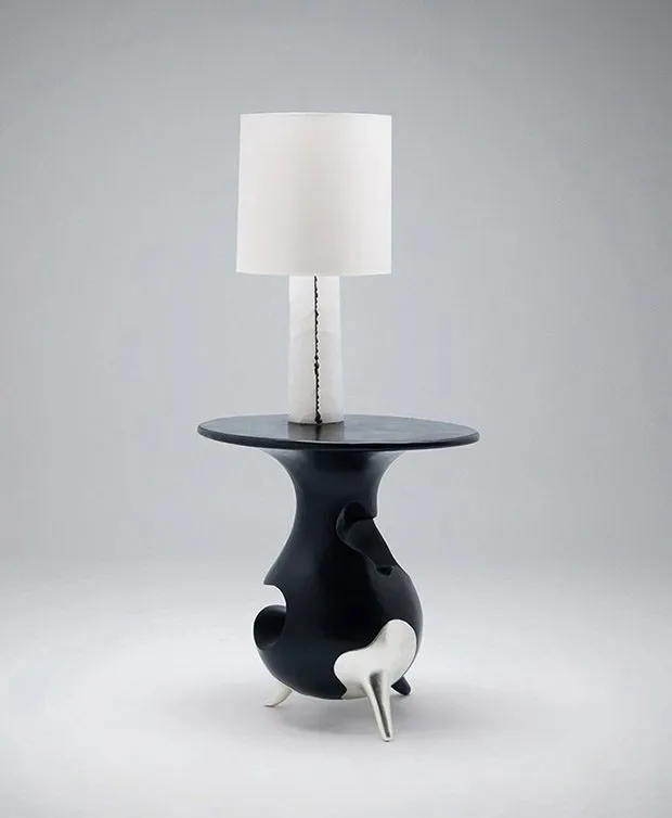 Mattia Bonetti. Onyx Lamp y Taurus Table. David Gill Galleries