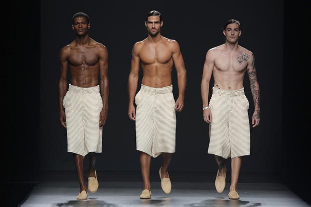 Roberto López Etxeberria, diseño de moda