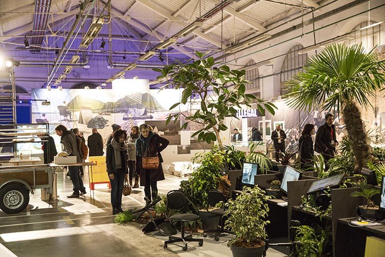 10ª Bienal Internacional de Diseño de Saint Etienne. Working promisse. Las mutaciones del trabajo
