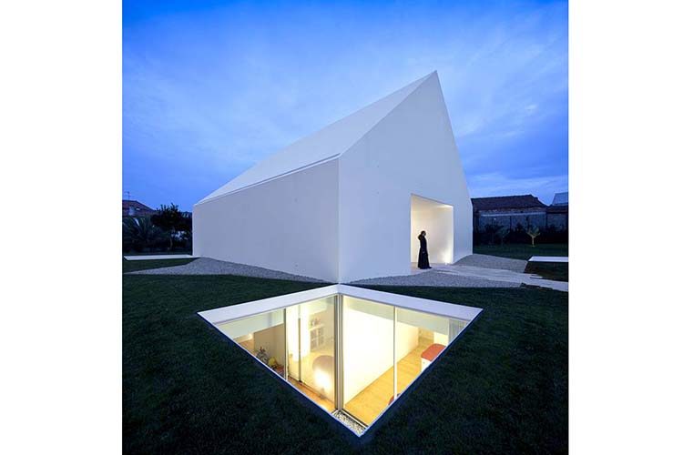 Casa em Leira. Aires Mateus. Nueva arquitectura portuguesa. Foto Fernando Guerra