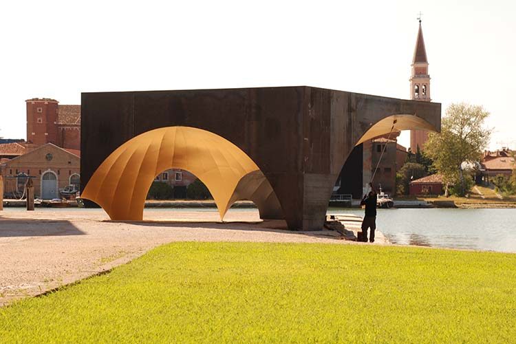 Common Ground. Bienale de Venezia. Aires MAteus. Arquitectura portiguesa