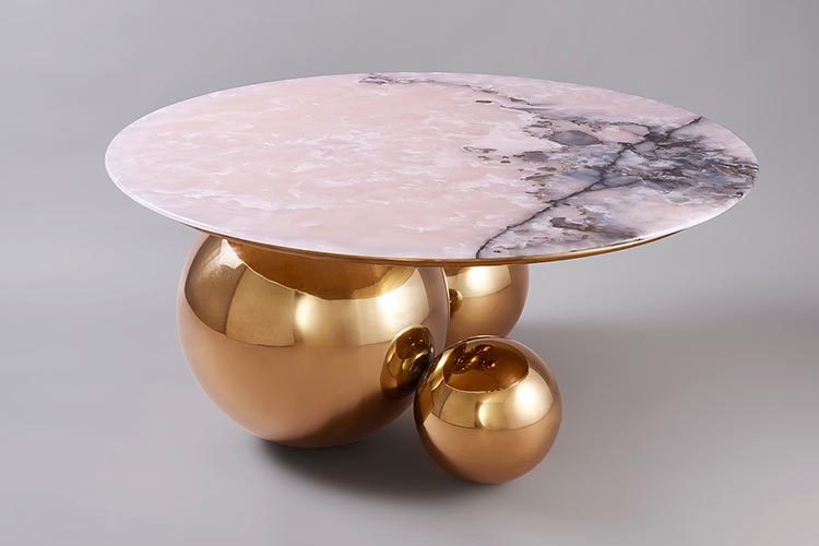 Jinshi Pink Jade Table. Studio MVW. Galerie BSL