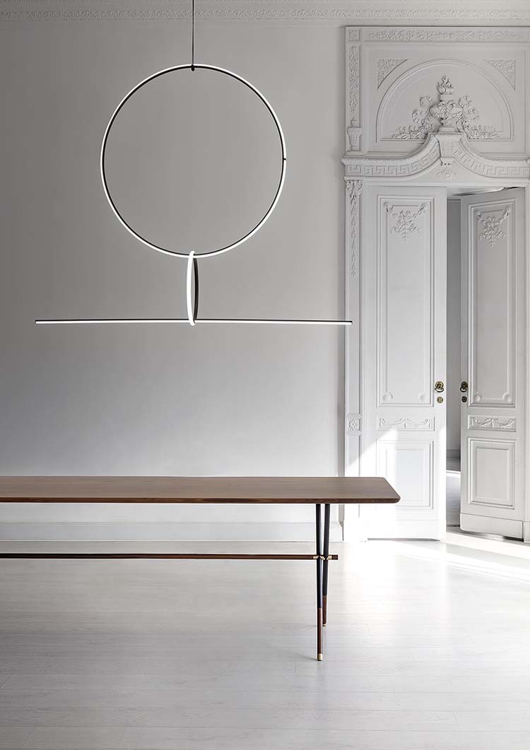 Anastassiades firma el showroom de FLOS en la Milan Design Week