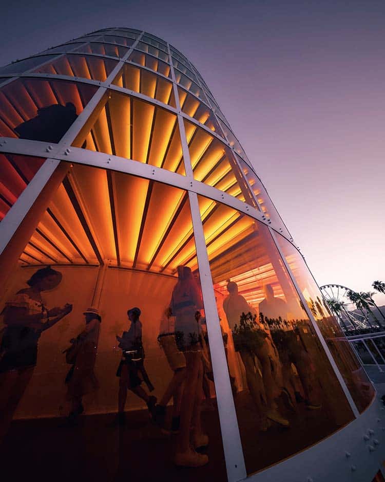 Newsubstance en Coachella con la arquitectura de Spectra