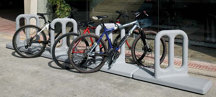 Aparcabicis Cyclo. Mago urban. Los díez en el Museo Nacional de Artes Decorativas