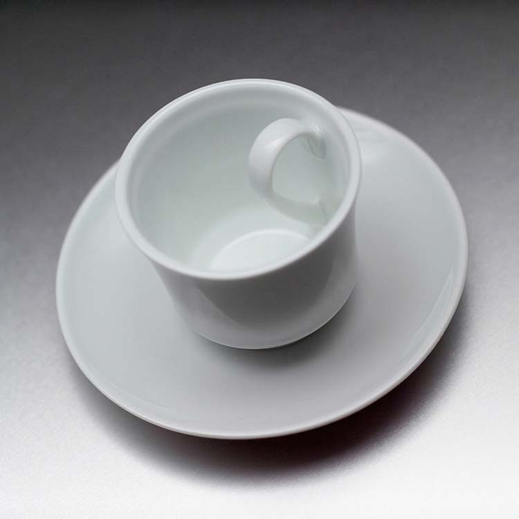 Taza Tímida. Los Díez en el Museo de Artes Decorativas
