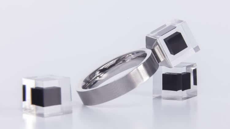 Studio Roosegaarde Smog Free Ring