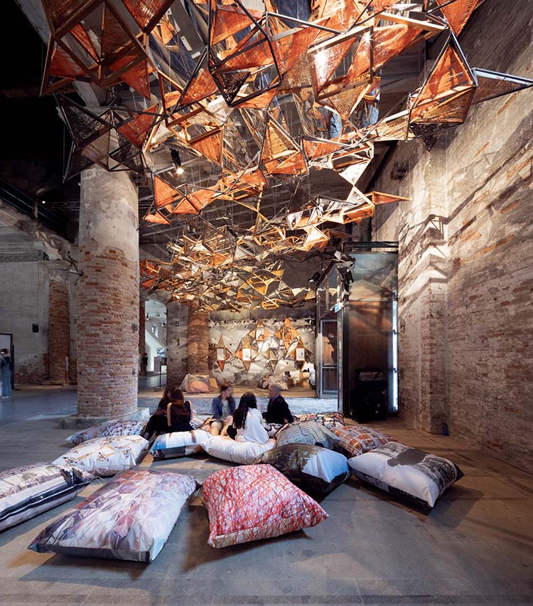 Benedetta Tagliabue/EMBT Regeneración urbana – Diálogos de arquitectura 2008-2018. Roca Madrid Gallery