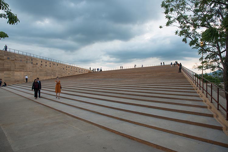 Living Places. Premios Simon de Arquitectura Centro Cultural Teopanzolco de Isaac Broid + Productora (categoría Espacios Colectivos)