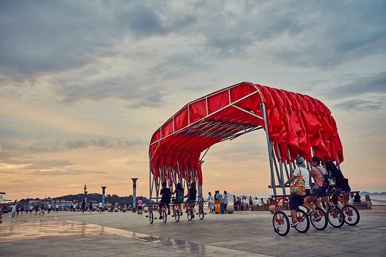 People’s Station. Arquitectura modular de People’s Architecture Office