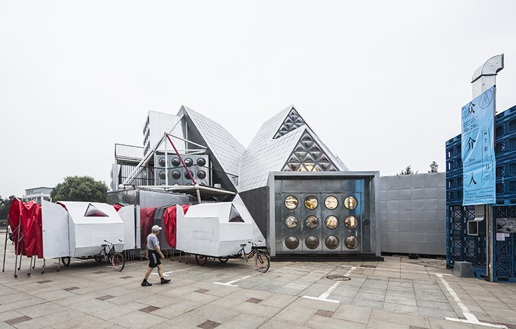 People’s Station. Arquitectura modular de People’s Architecture Office