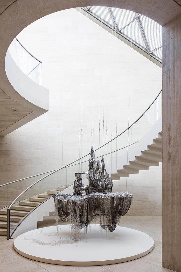 artista coreana. Lee Bul