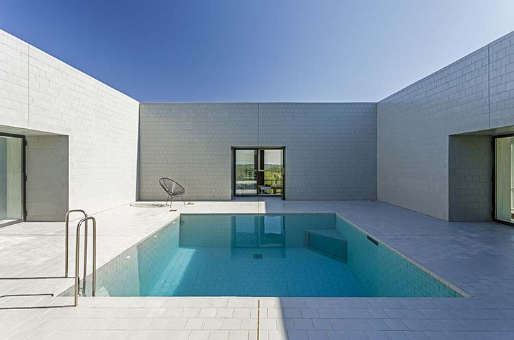 Villas vacacionales. Solo Houses. USM. arquitectura de autor. Pezo von Ellrichshausen