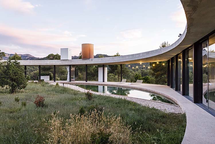 Villas vacacionales. Solo Houses. USM. arquitectura de autor. Office KGDVS