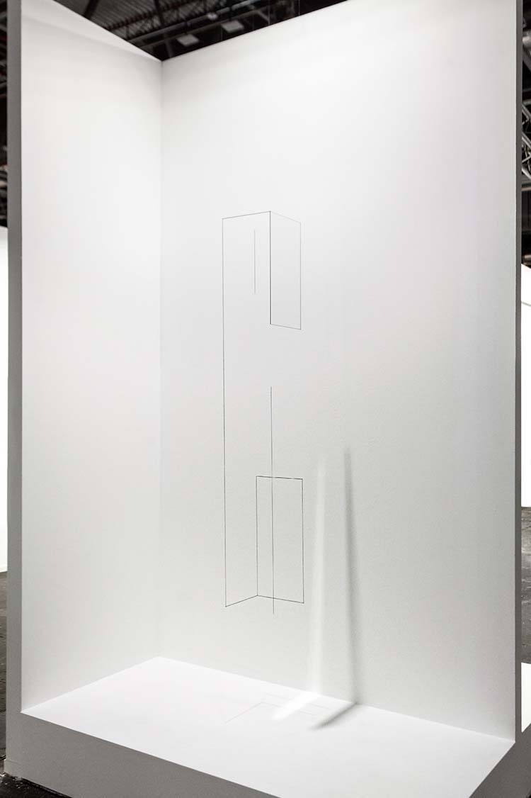 ine Sculpture (column) #6. Jong Oh.
Galería Sabrina Amrani