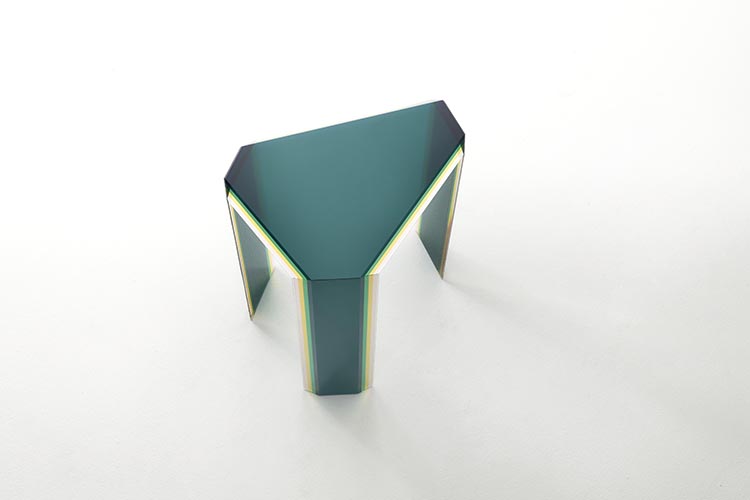 Bisel. Glas Italia. Patricia Urquiola. Diseñadora española