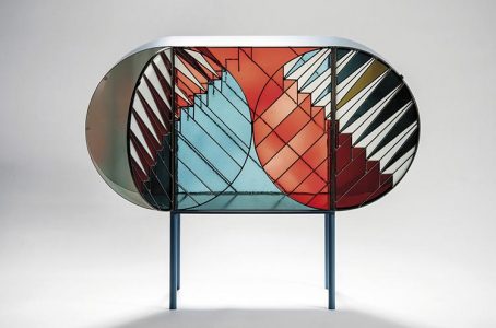 Credenza. Editions Milano Patricia Urquiola. Diseñadora española