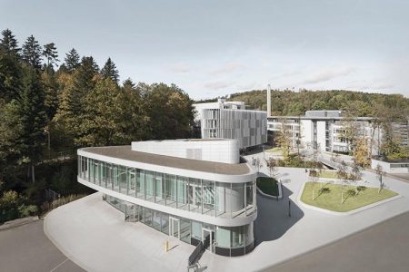 Centro de atención al cliente de Bosch. Luz y usabilidad en la arquitectura