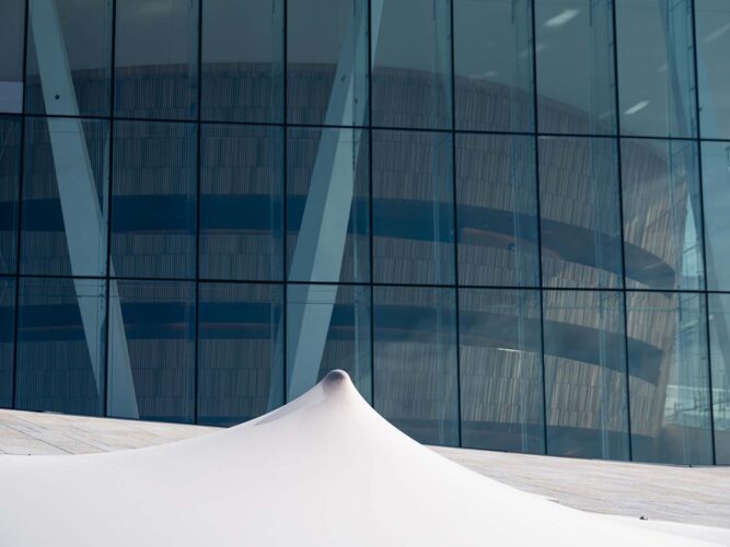 Fluid Tensions. Oslo Opera House