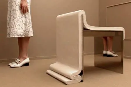 Concrete Melt Chair. Bower Studios. Autoedición de mobiliario contemporáneo