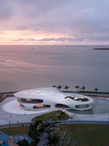 The Cloudscape of Haikou. MAD Architects. Biblioteca contemporánea