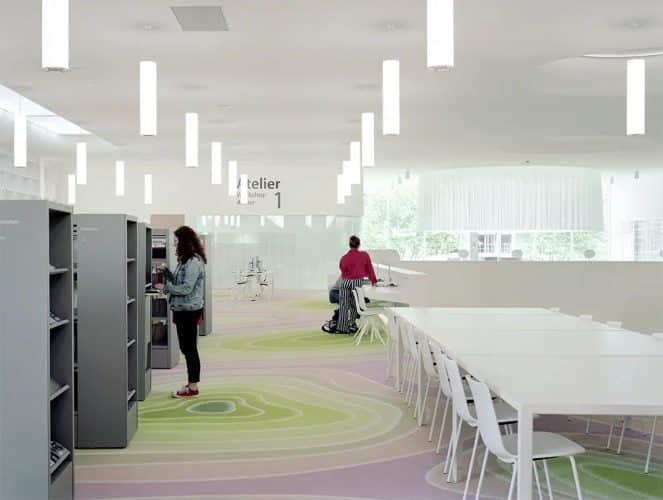 Biblioteca B!B. mobiliario ergonómico. Enea