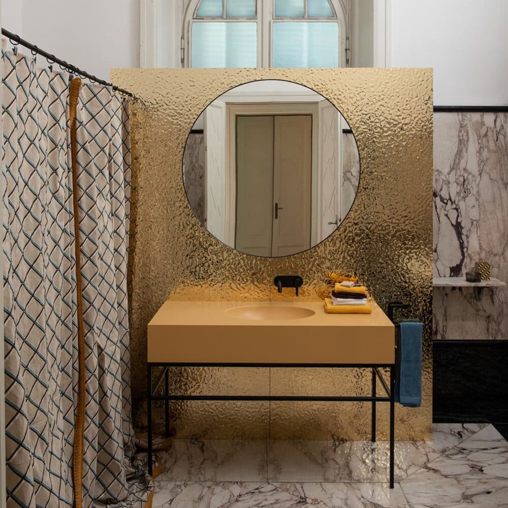 Cuarto de baño. Returning to Villa Casa Bianca. Broadview Group