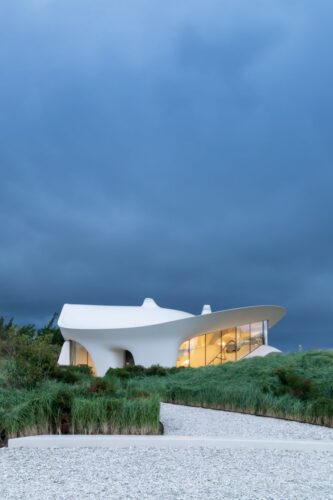 space age, Blue Dream, East Hampton, casa retrofuturista, Diller Scofidio + Renfro