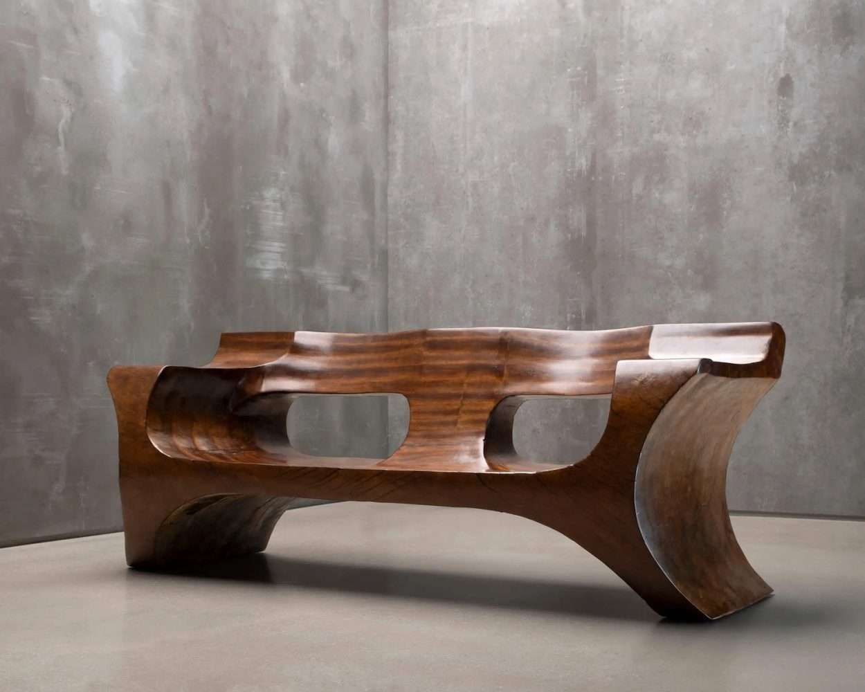 Carpenters Workshop Gallery. mobiliario sostenible. José Zanine Caldas
