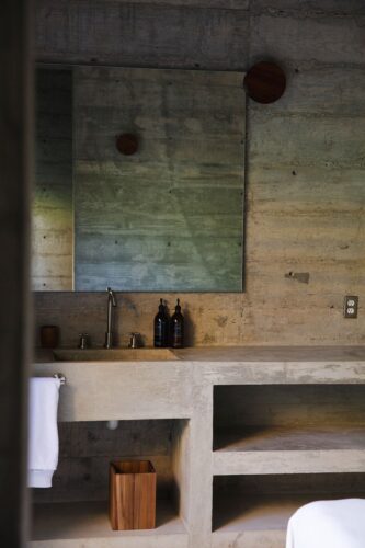Ludwig Godefroy, brutalismo, Casa TO, hotel brutalista