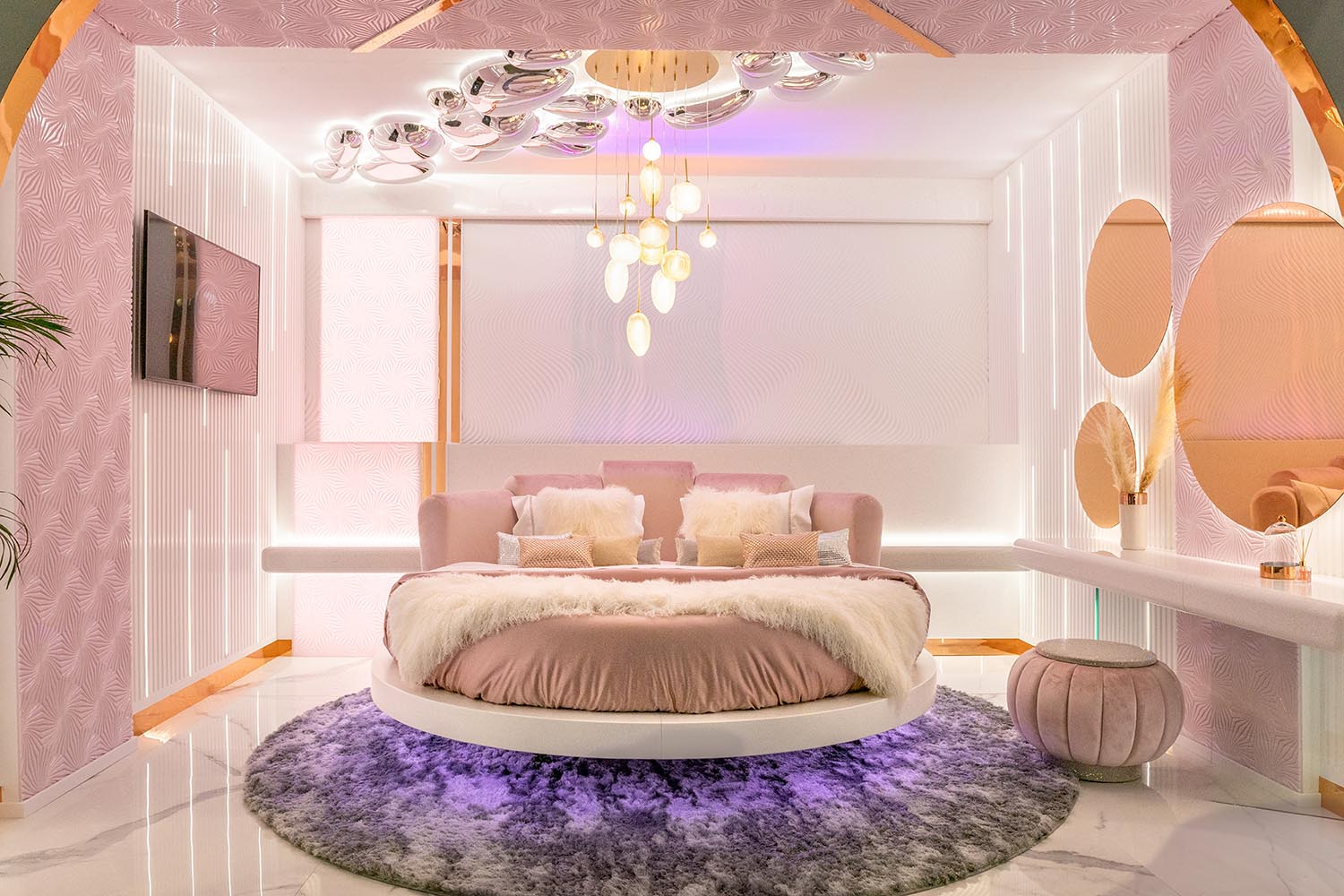 Simon Electric. Marbella Design fair