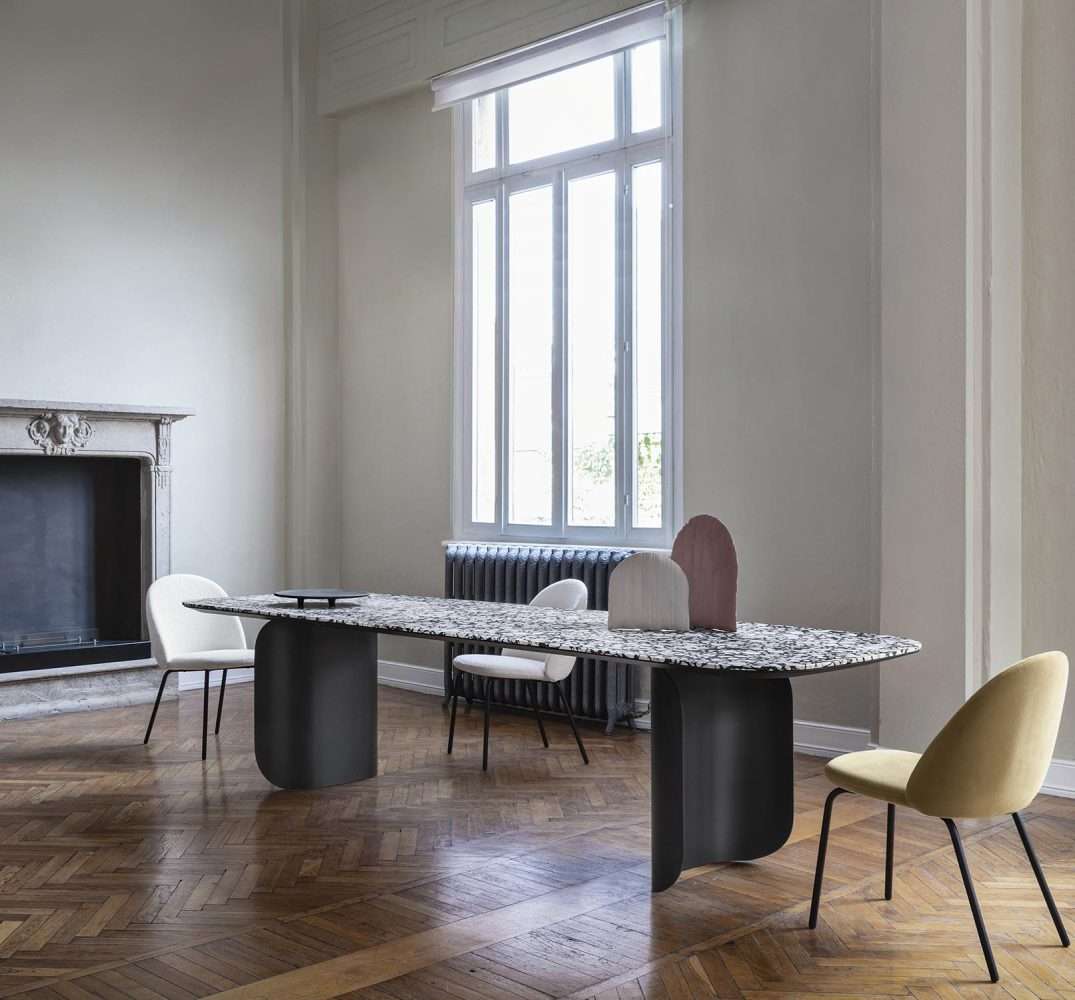 Barry Table. Alain Gilles. Miniforms. Diseño belga