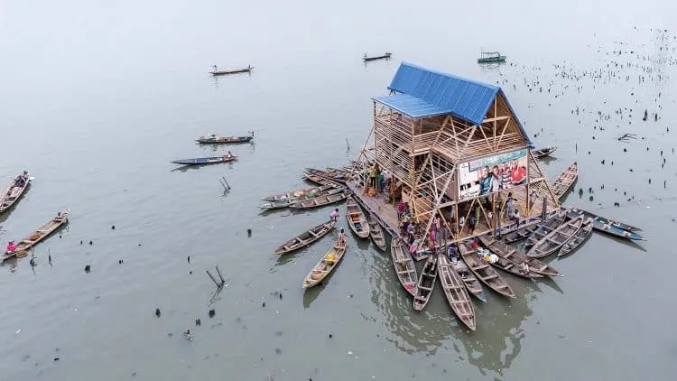 Escuela Flotante en Makoko. NLÉ Architects. Arquitectura flotante
