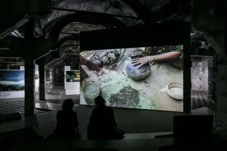 Exposición Blind Sensorium de Armin Linke. Teoría del antropoceno. Maradero Madrid