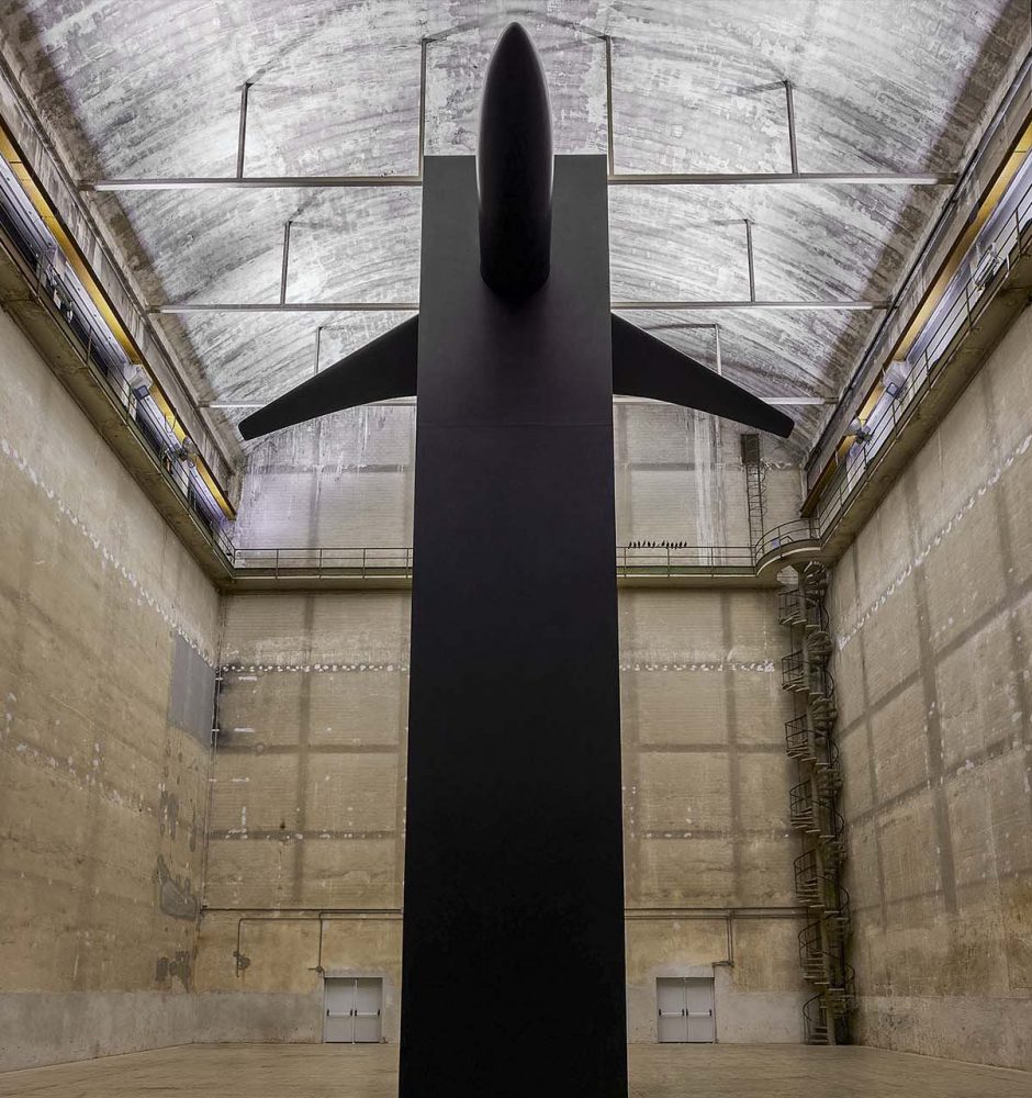 Maurizio Cattelan. Pirelli HangarBicocca
