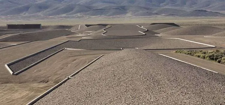 Michael Heizer. desierto de Nevada