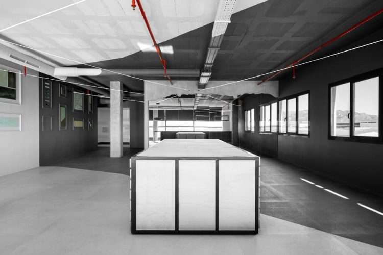 Porcelain Gallery. Minimal Studio