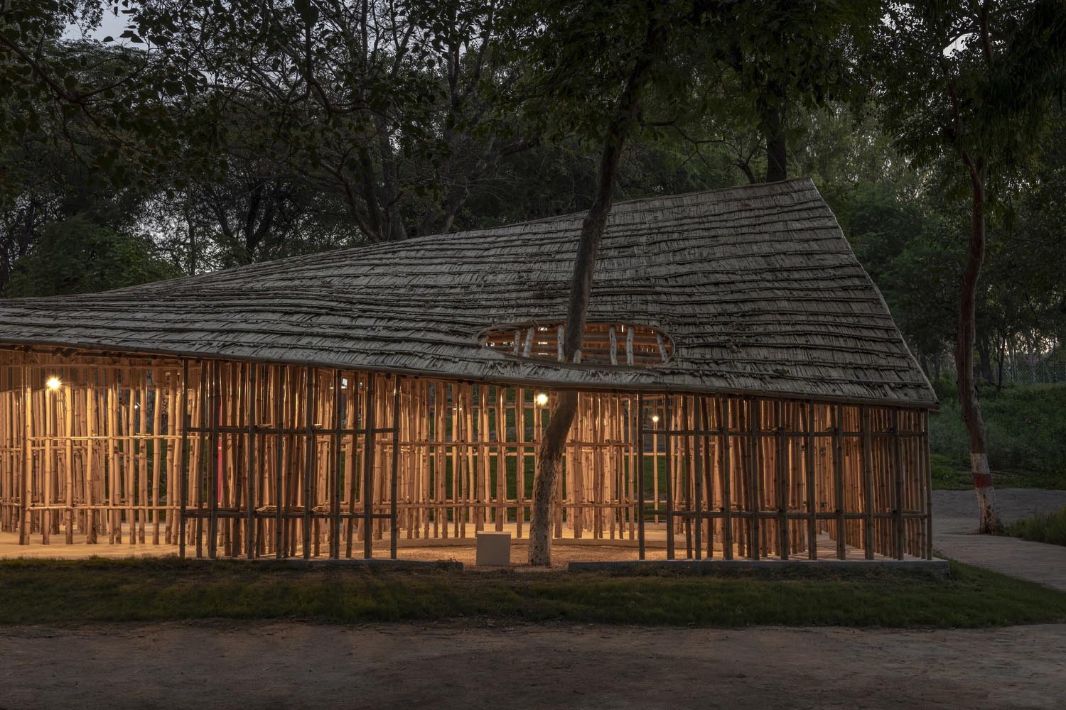pabellón de bambú, artesanía, atArchitecture