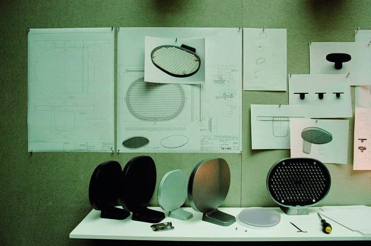 Jasper Morrison. Oplight. Flos. Milan Design Week