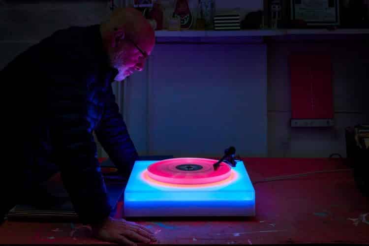Brian Eno. iluminación led. sonido y luz. Paul Stolper Gallery
