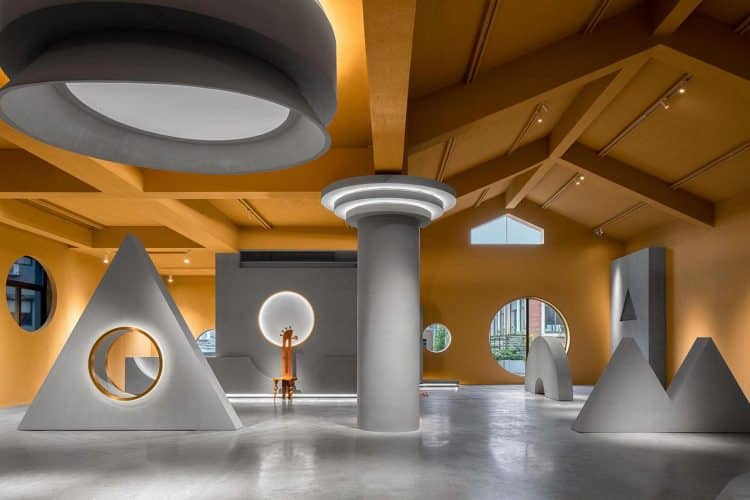 Galería de arte. acero corrugado. estilo Memphis