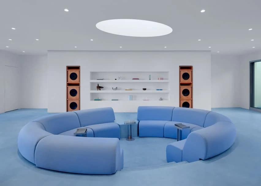 Playlab Inc crea la nueva tienda de Madhappy como si fuese una isla privada